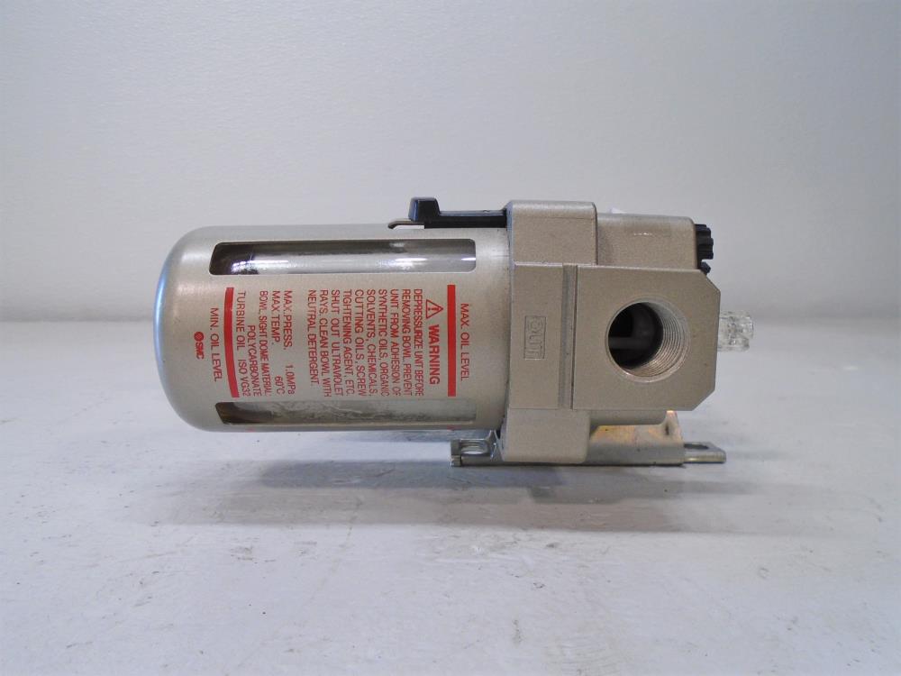 SMC Filter Regulator Lubricator Assembly AC40-04DE, AF40-04D, AR40-04E, AL40-04